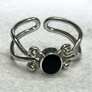 925 Sterling Silver Adjustable Toe Ring with Black Onyx Stone